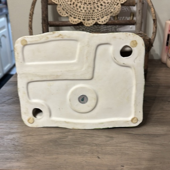 PRE OWNED PartyLite FarmHouse TeaLight Candle Holder Eggs for Sale Chicken - Picture 9 of 13